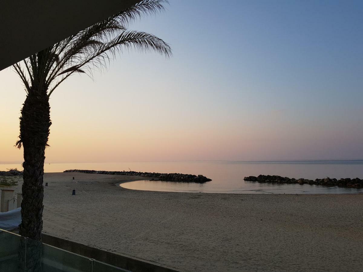Sea House Tonnara Apartamento *